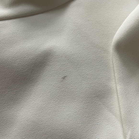 Alice + Olivia Josie Ruffle Wrap Dress - Picture 6 of 9